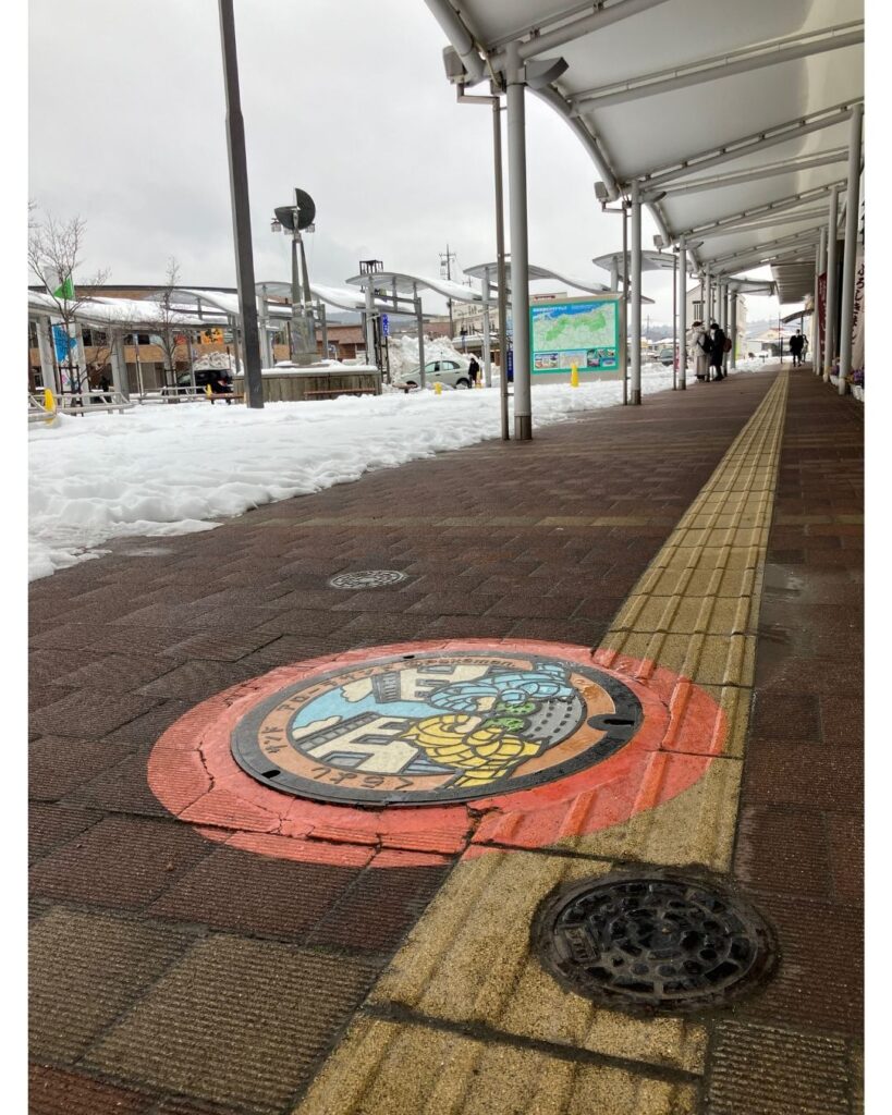 倉吉市マンホール