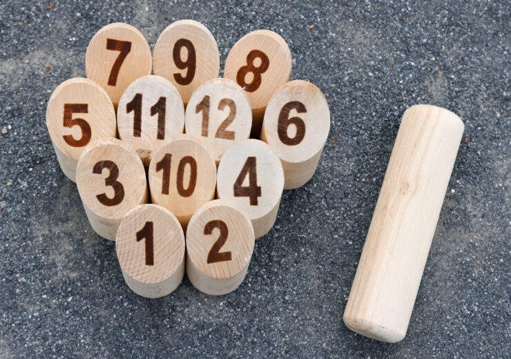 モルックを体験。子供向けに学童保育（放課後児童クラブ）公民館・高齢者向けに出前授業を開催。岡山県津山市