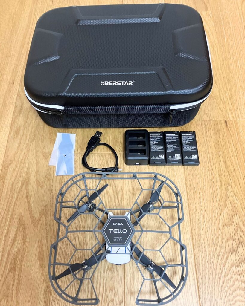 DJIのTelloトイドローンの操縦について。貸出レンタルも行っています。学校教育やプログラミング講座・放課後児童クラブの出前授業など。操縦したい個人の方も利用可能です。